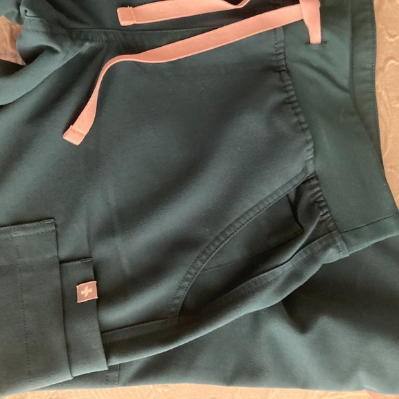New FIGS Teal Green Scrub Pants or Joggers , XS / P - Picture 5 of 10